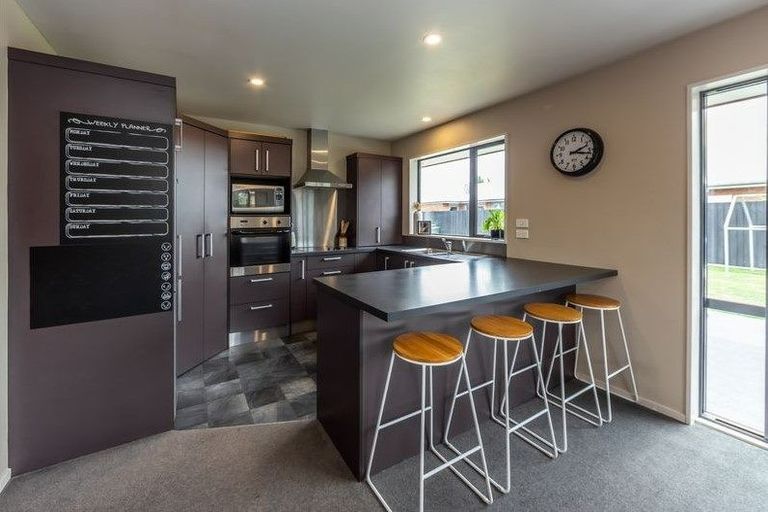 Photo of property in 11 Cressida Close, Rolleston, 7614