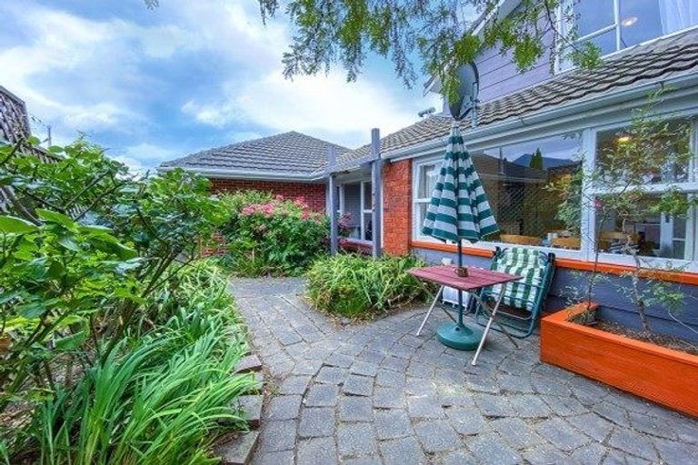 Photo of property in 7 Kipax Place, Riccarton, Christchurch, 8011