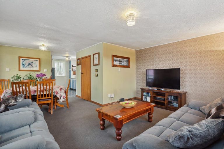 Photo of property in 100 Ashmore Street, Halfway Bush, Dunedin, 9010