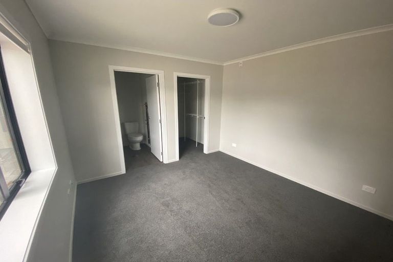 Photo of property in 208/17u Vialou Street, Hamilton Central, Hamilton, 3204