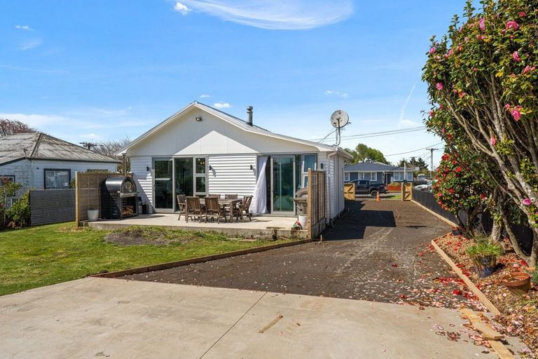 Photo of property in 64 Cloten Road, Stratford, 4332