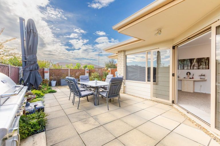 Photo of property in 14 Blythfield Place, Taradale, Napier, 4112