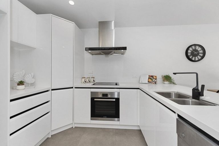 Photo of property in 22u3 Campbell Street, Frankton, Hamilton, 3204