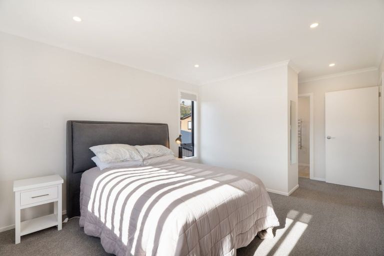 Photo of property in 38 Mawai Hakona Drive, Wallaceville, Upper Hutt, 5018