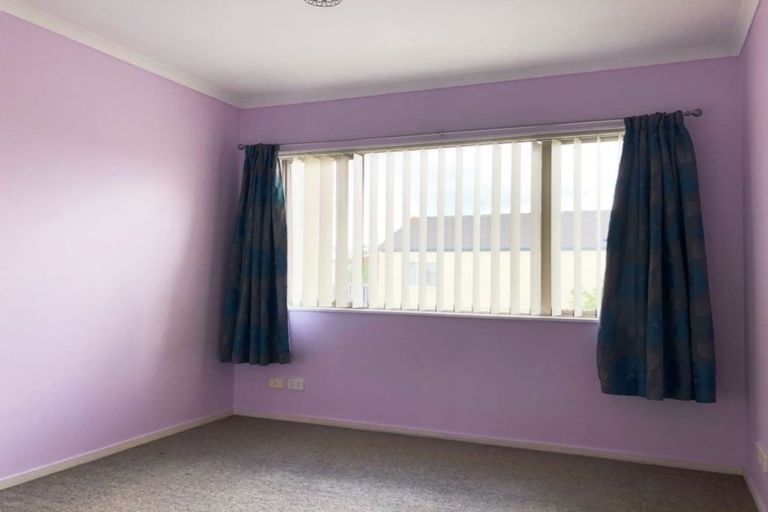 Photo of property in 45 Pooks Road, Ranui, Auckland, 0612