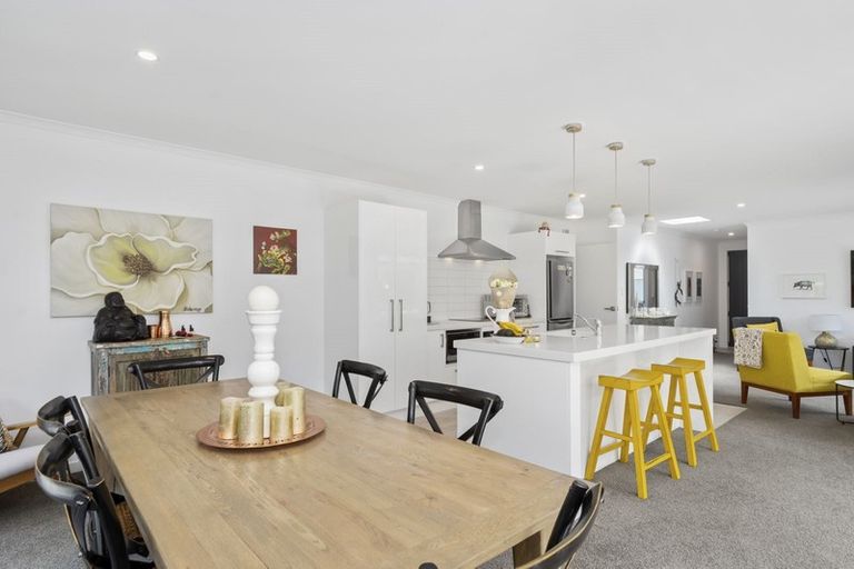 Photo of property in 18 Seashell Drive, Papamoa Beach, Papamoa, 3118