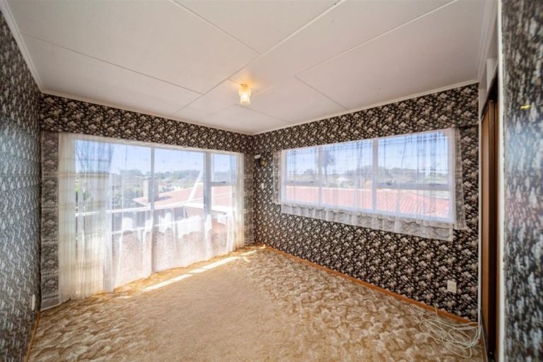 Photo of property in 167 South Road, Hawera, 4610