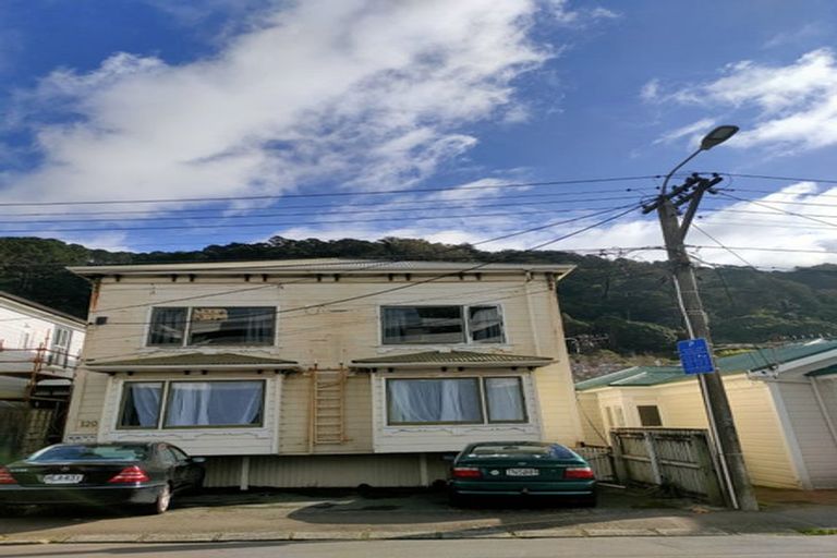 Photo of property in 120 Tinakori Road, Thorndon, Wellington, 6011