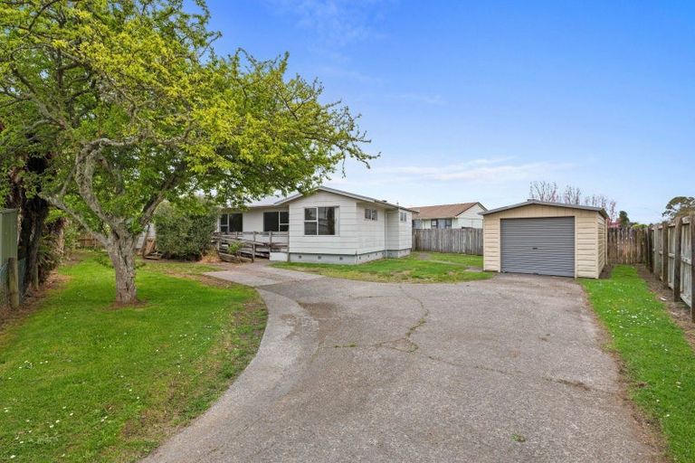 Photo of property in 53 Kawaha Point Road, Kawaha Point, Rotorua, 3010