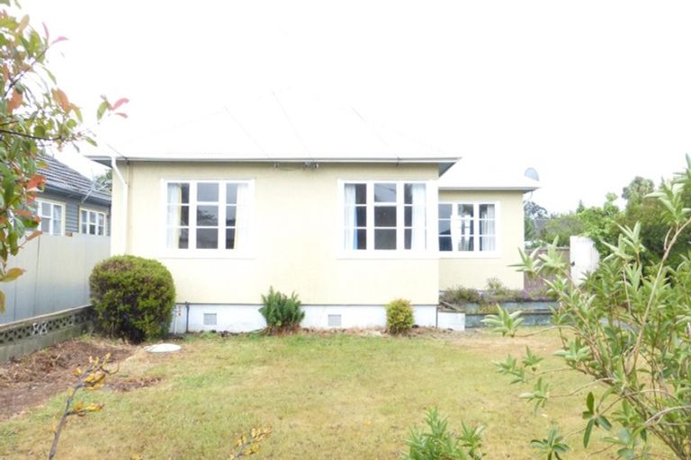 Photo of property in 1 Davis Place, Woolston, Christchurch, 8023