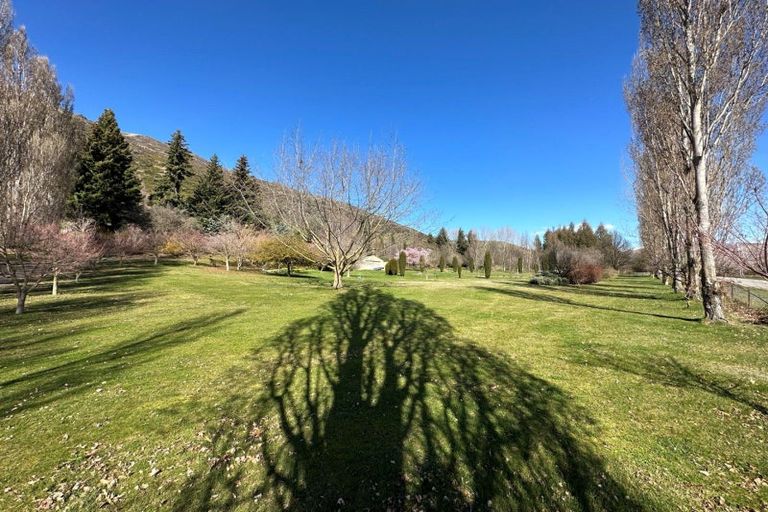 Photo of property in 599 Mount Barker Road, Wanaka, 9382