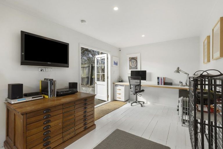 Photo of property in 23 Mason Street, Moera, Lower Hutt, 5010