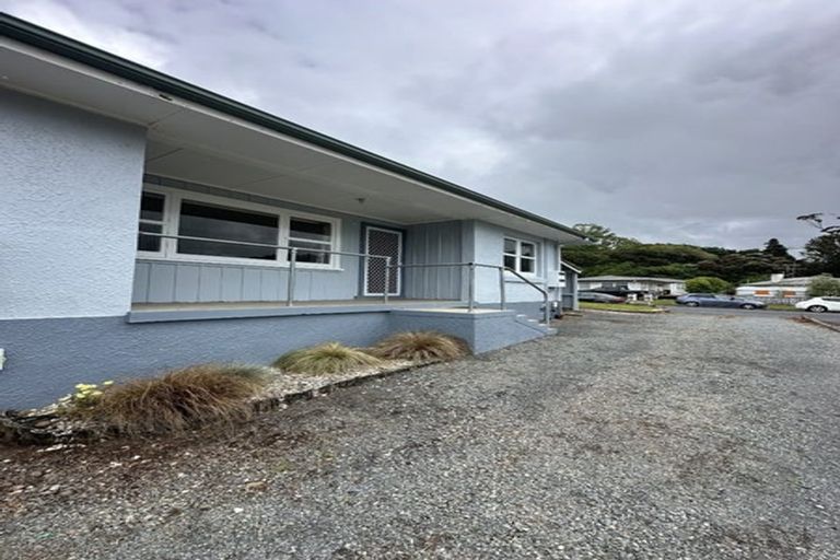 Photo of property in 21 Ford Avenue, Te Kamo, Kamo, 0112