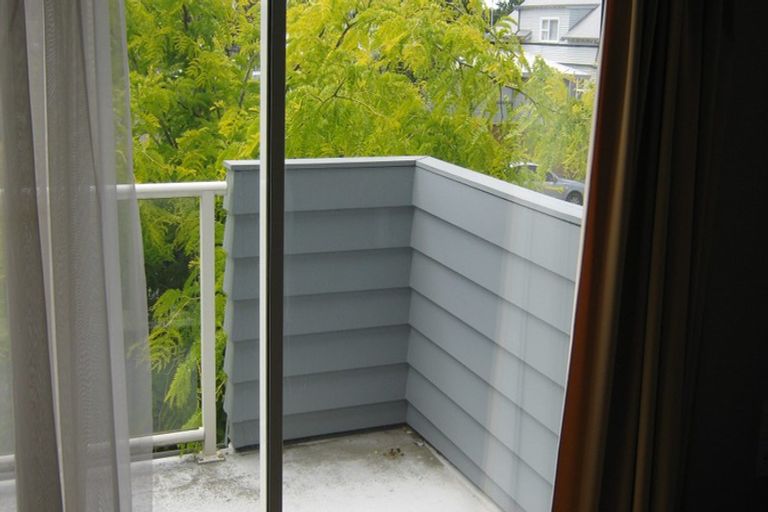 Photo of property in 2/346 Hereford Street, Linwood, Christchurch, 8011