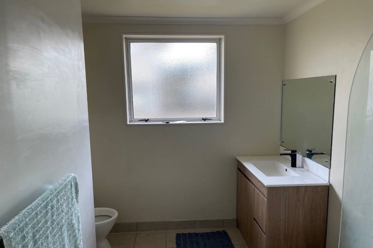 Photo of property in 3a Margarita Rise, Pukekohe, 2120