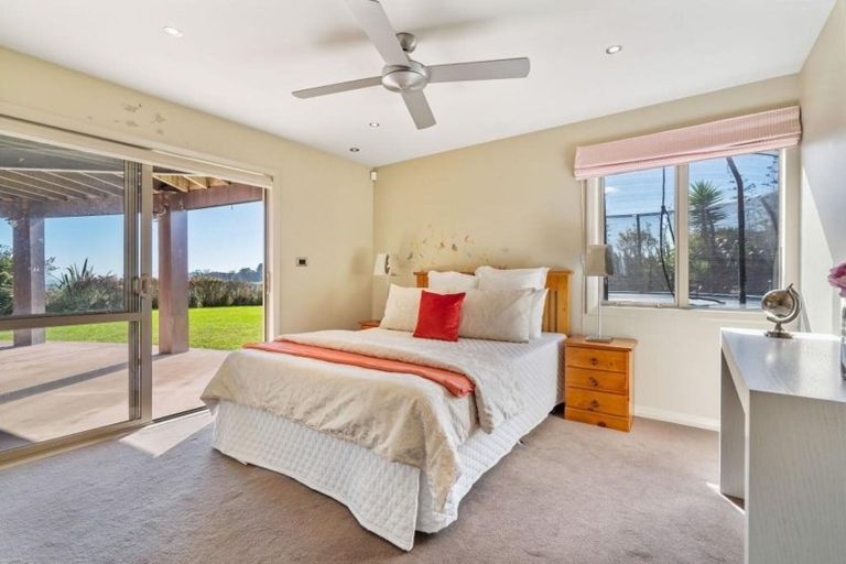 Photo of property in 3 Coronet Lane, Flat Bush, Auckland, 2019