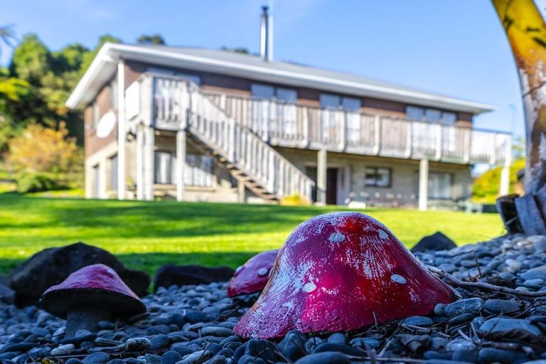 Photo of property in 140 Marsden Road, Greymouth, 7805