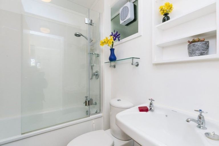 Photo of property in 6 Heaton Terrace, Brooklyn, Wellington, 6021