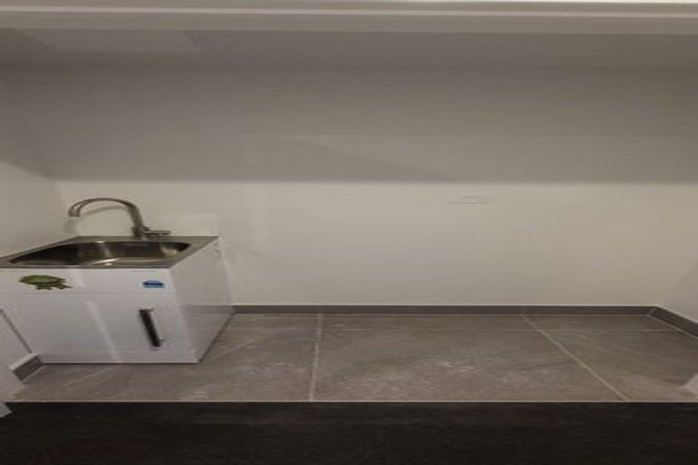 Photo of property in 203/30 Shortfin Place, Flat Bush, Auckland, 2019