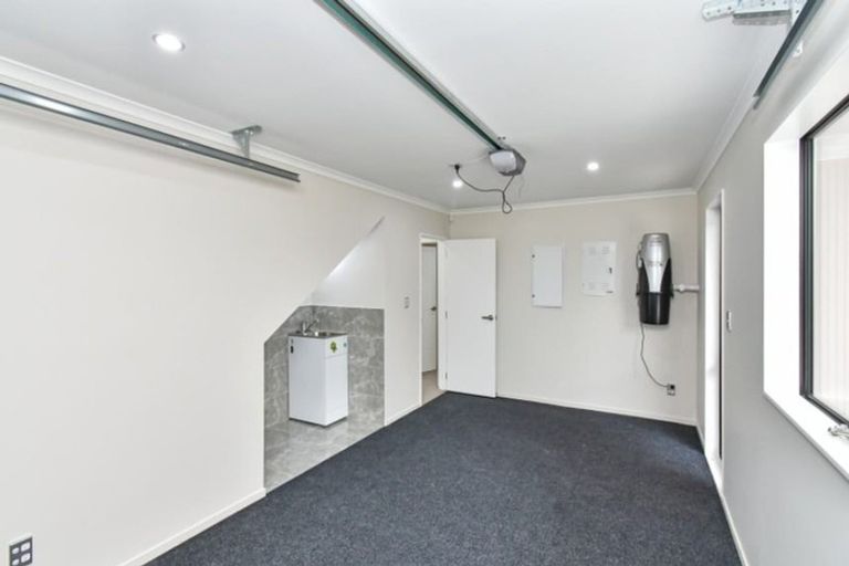 Photo of property in 50a Shirley Avenue, Papakura, 2110