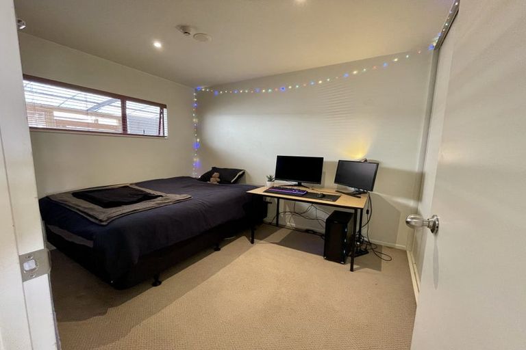 Photo of property in 33f Florence Avenue, Orewa, 0931