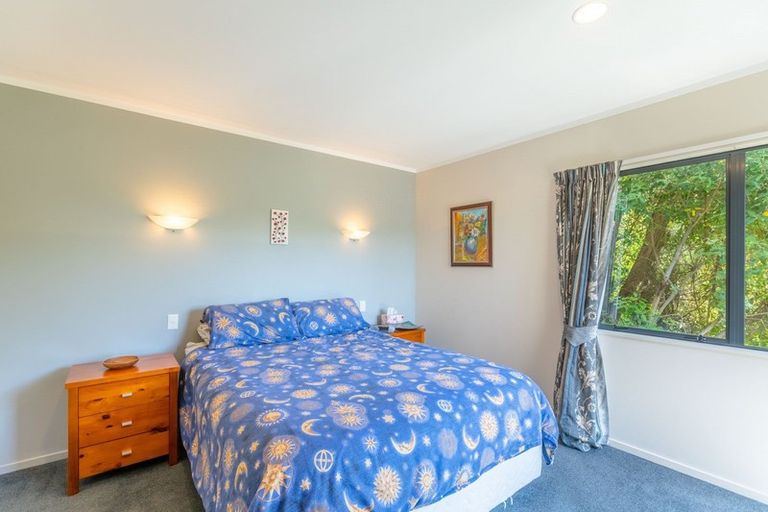 Photo of property in 3 Kedge Lane, Whitby, Porirua, 5024