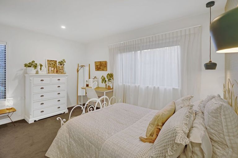Photo of property in 30 Bayly Road, Moturoa, New Plymouth, 4310