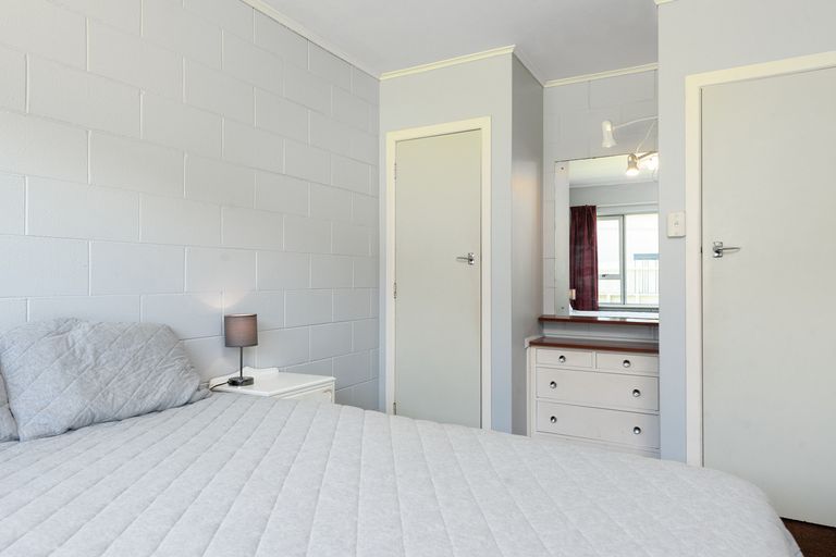 Photo of property in 40 Maunganui Road, Mount Maunganui, 3116