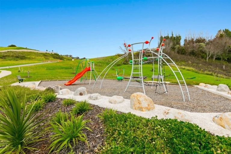 Photo of property in 4 Kissling Terrace, Pyes Pa, Tauranga, 3112