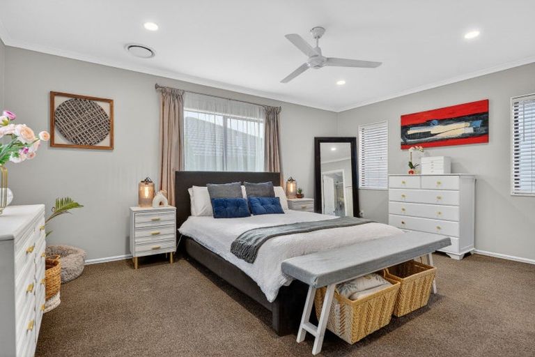 Photo of property in 34 Cranbrook Place, Rototuna North, Hamilton, 3210