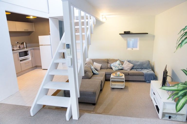 Photo of property in 3/105 Birkenhead Avenue, Birkenhead, Auckland, 0626