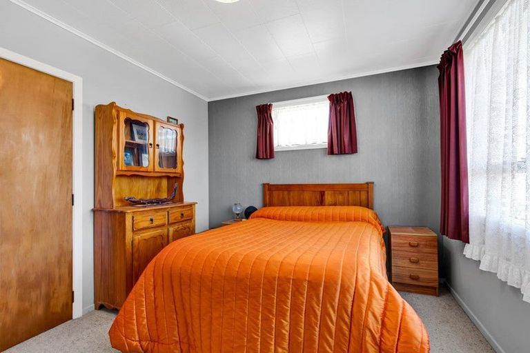 Photo of property in 44 Reid Avenue, Hawera, 4610