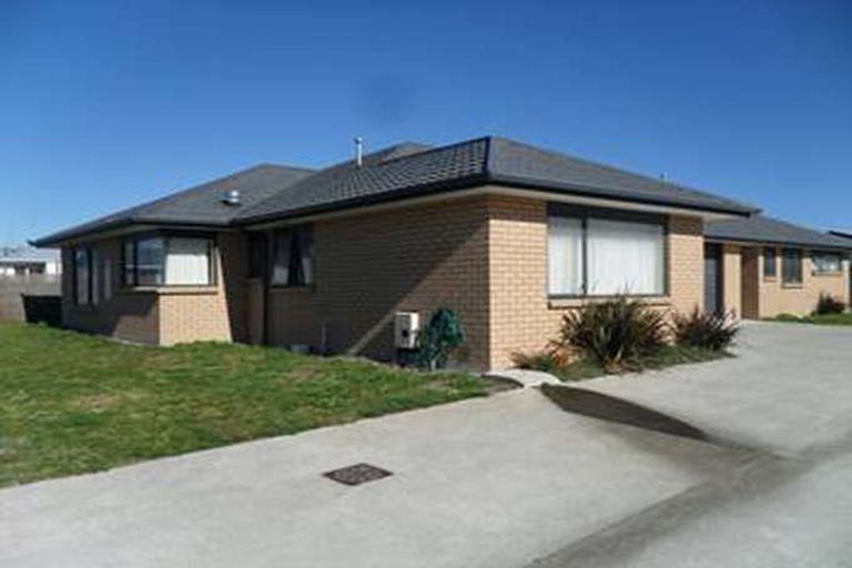 Photo of property in 43a Makarini Street, Paraparaumu, 5032