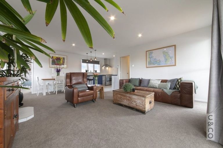 Photo of property in 28 Queen Street, Riverhead, 0820