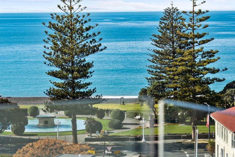 Photo of property in 61/3 Shakespeare Road, Napier South, Napier, 4110