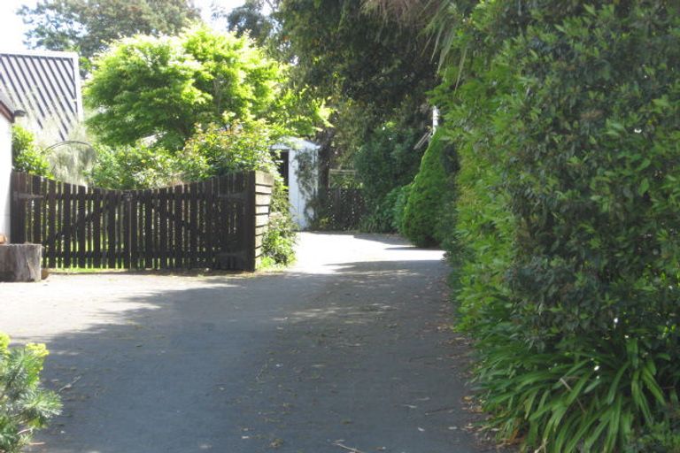 Photo of property in 10 Bankview Place, Amberley, 7410