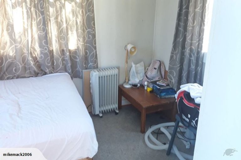 Photo of property in 1 May Road, Mangere East, Auckland, 2024