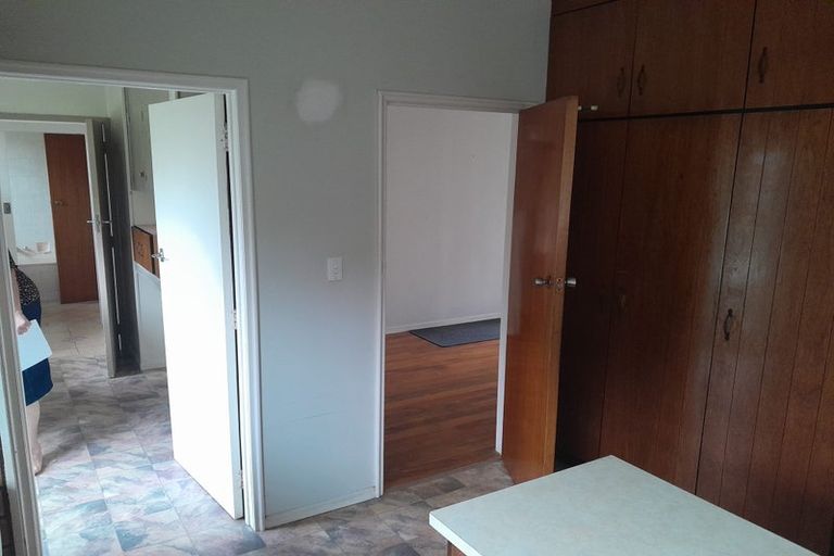 Photo of property in 35 Holland Road, Hillcrest, Auckland, 0627
