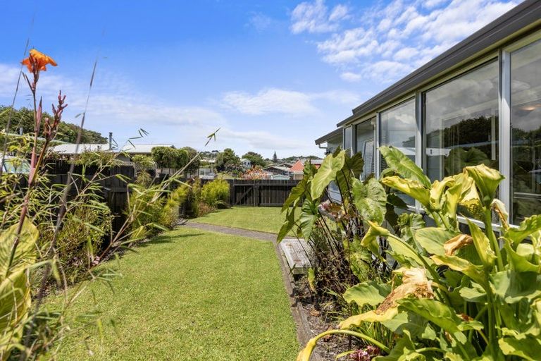 Photo of property in 2/23 Tahurangi Place, Spotswood, New Plymouth, 4310