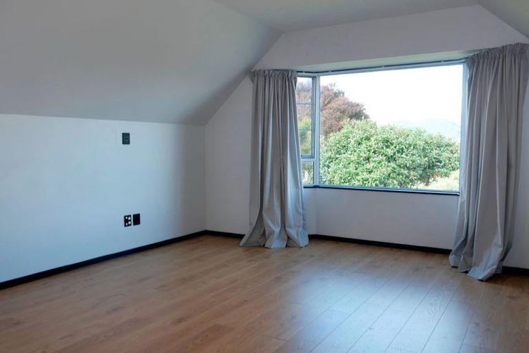 Photo of property in 27 College Drive, Paraparaumu, 5032