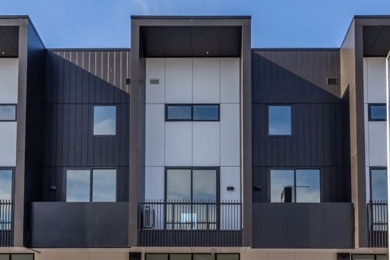 Photo of property in 13/4 Waverley Street, Sydenham, Christchurch, 8023