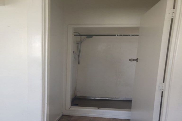 Photo of property in 129 Hall Avenue, Favona, Auckland, 2024