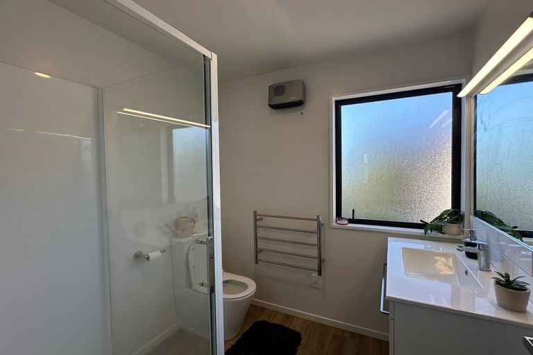 Photo of property in 2/116b Cranford Street, St Albans, Christchurch, 8014