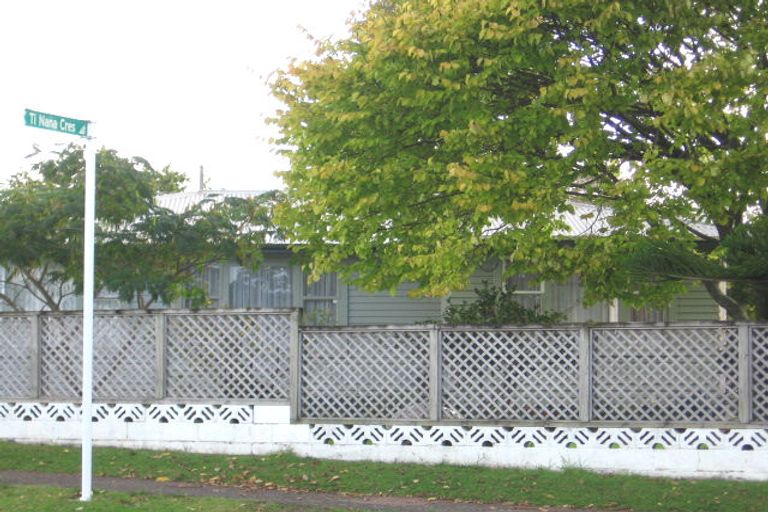 Photo of property in 4 Rathgar Road, Henderson, Auckland, 0610