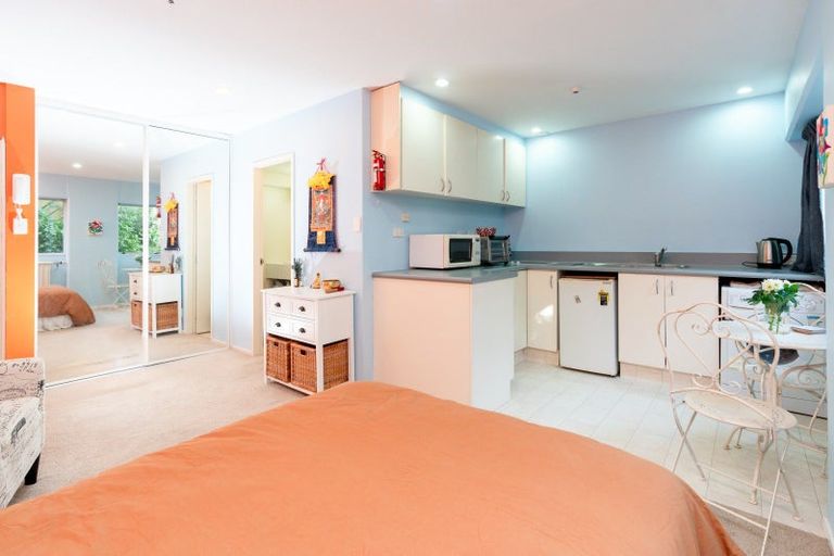 Photo of property in Capital Hill Apartments, 12/54u Hill Street, Thorndon, Wellington, 6011