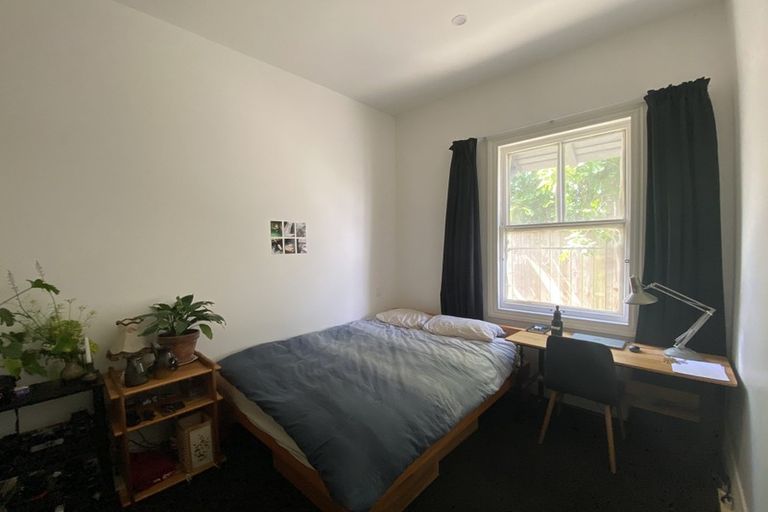 Photo of property in 129 Daniell Street, Newtown, Wellington, 6021