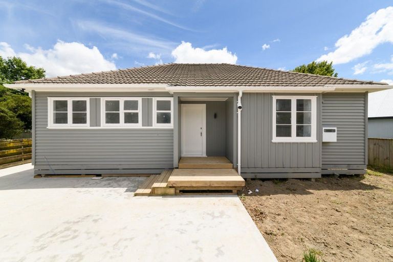 Photo of property in 73 Rangiora Avenue, Roslyn, Palmerston North, 4414