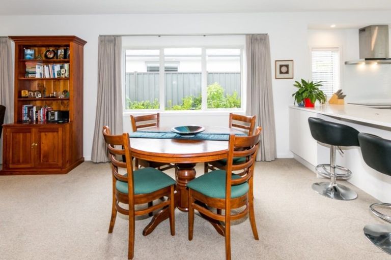 Photo of property in 44 Percy Berry Place, Havelock North, 4130