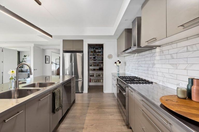 Photo of property in 31 Matheson Crescent, Albert Town, Wanaka, 9305