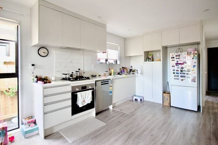 Photo of property in 56 Cosgrave Road, Papakura, 2110